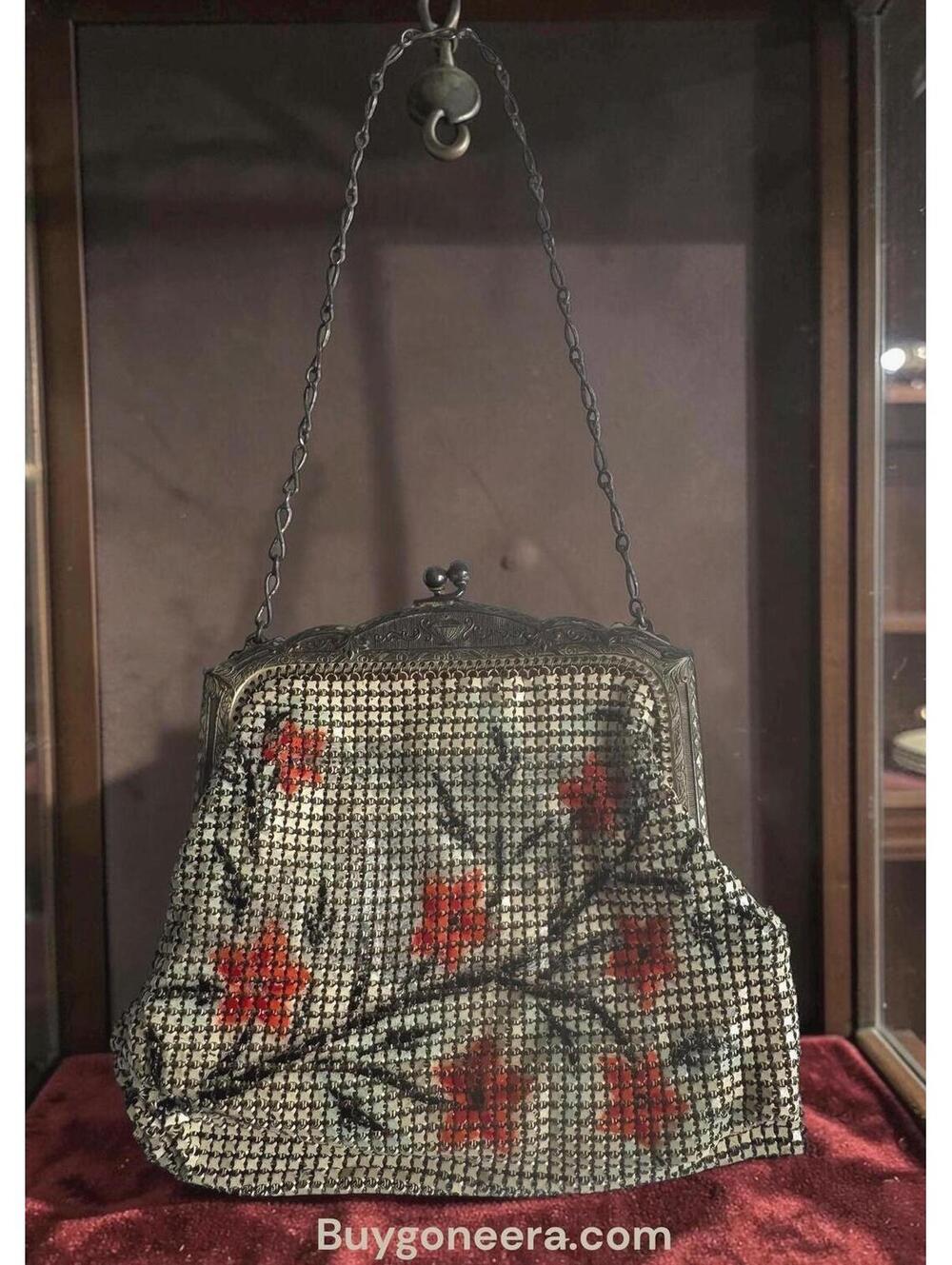 Vintage Whiting & Davis Floral Mesh Purse With Shoulder Strap. Fully Lined.